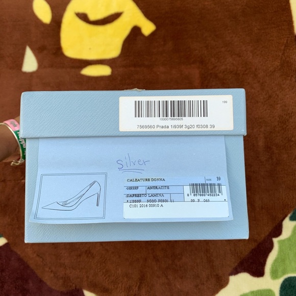 Prada Pumps - Picture 5 of 11